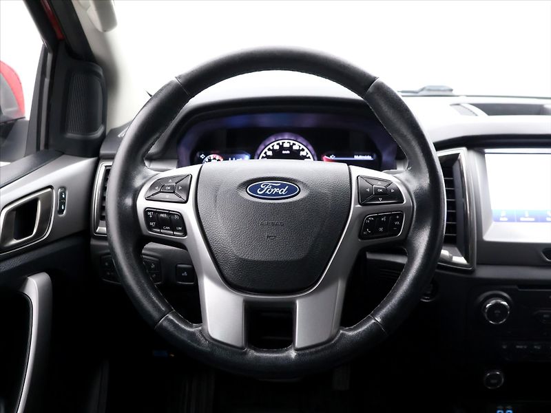Ford Ranger 3,2 TDCi 147kW Double Cab Aut. - fotka 18 z 40