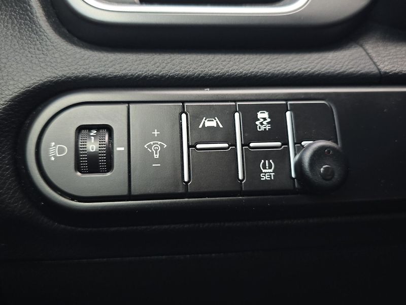 Kia Ceed (2022) Spin 1.5T-GDi 117kW A/T, Serv. - fotka 15 z 25
