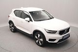 Volvo XC40 T4 AWD MOMENTUM CZ REZERVACE - náhled 12