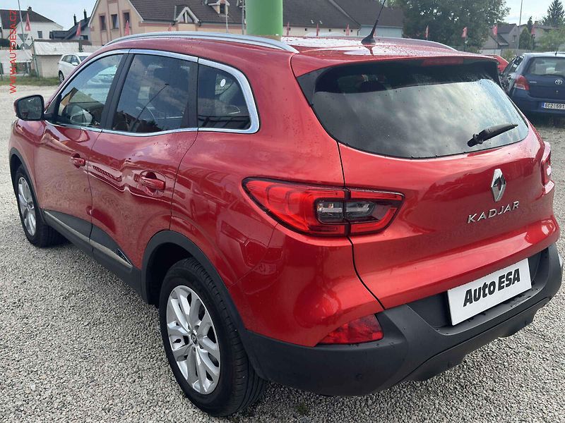 Renault Kadjar (2016) 1.2TCe, 1.maj,ČR, Navi - fotka 6 z 21
