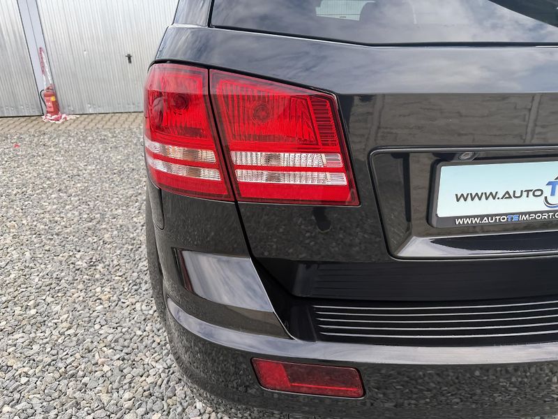 Dodge Journey 2.0CRD KLIMA NAVI KŮŽE AUTOMAT - fotka 38 z 148