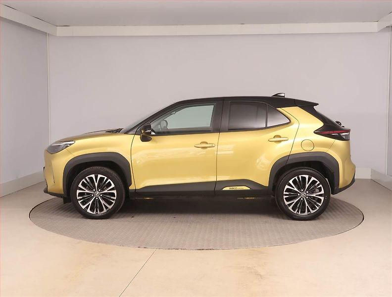 Toyota Yaris Cross (2022) Comfort Style Tech 1.5 VVT-iE - fotka 3 z 17