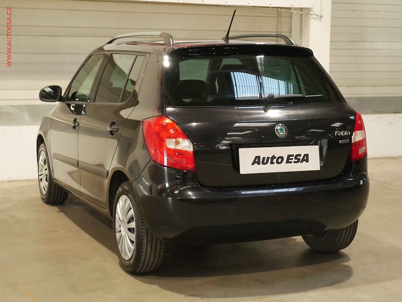 Škoda Fabia (2012) 1.2i, ČR, AC, STK9/28 - fotka 4 z 15