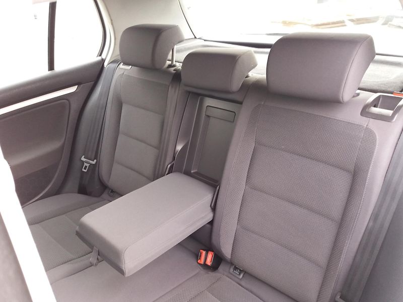 Volkswagen Golf 1.4TSi,103kW,DSG,DIG.KLIMA!! - fotka 16 z 21