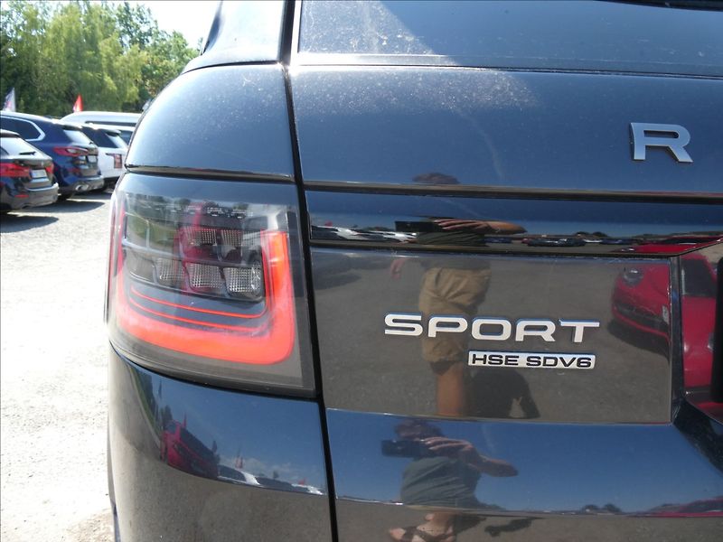 Land Rover Range Rover Sport 3,0 SDV6 HSE DYNAMIC DPH, ČR - fotka 11 z 48
