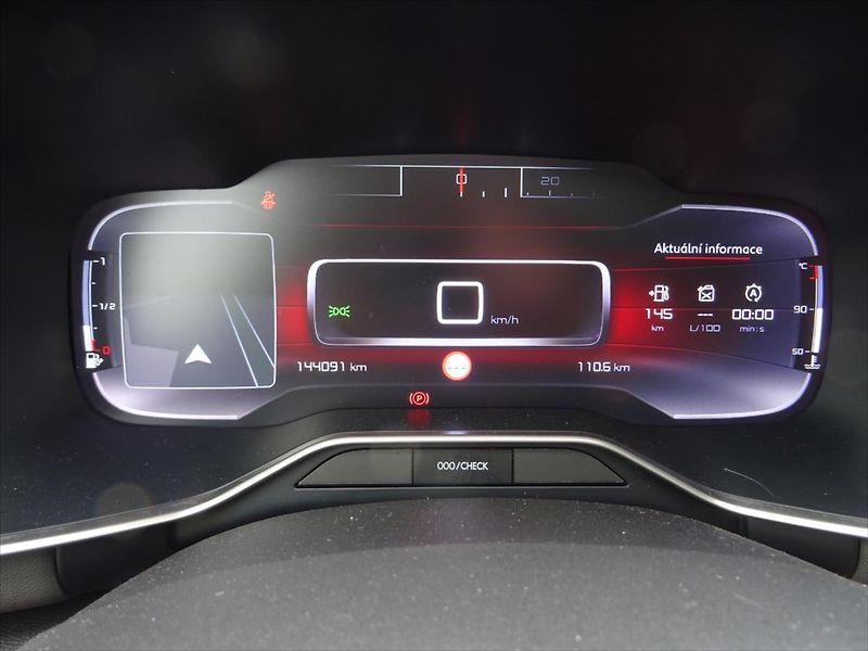 Citroën C5 Aircross 1,2 PT 96 kW, FEEL ,Led, Navi - fotka 22 z 39