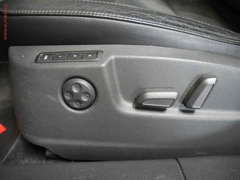 Škoda Superb (2008) 3.6 FSI 4x4, ČR, DSG, výhřev - fotka 21 z 24