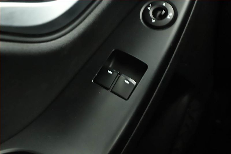 Hyundai ix20 (2016) 1.6 CVVT, Park. senzory - fotka 11 z 14