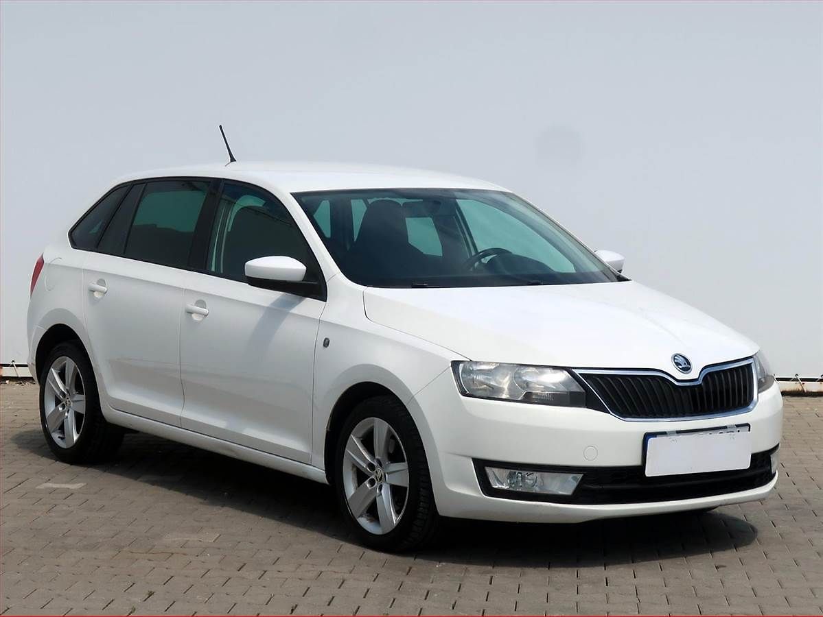 Škoda Rapid Spaceback 1.6 TDI, Serv.kniha
