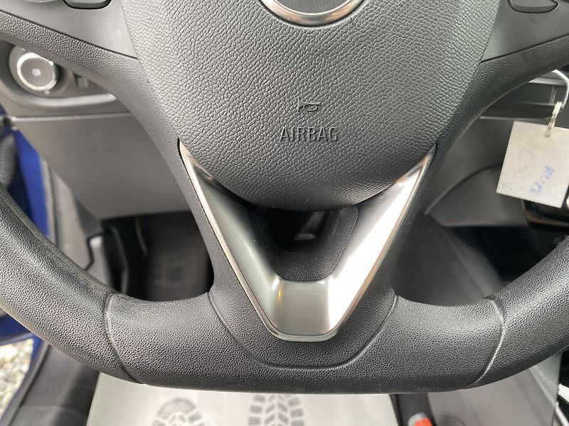 Opel Corsa 1.2i 75PS LIFE NAVI ALU 88TKM! - fotka 152 z 158