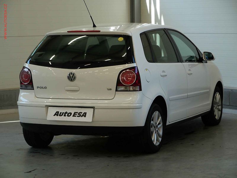 Volkswagen Polo (2008) 1.4MPI, AC - fotka 4 z 17