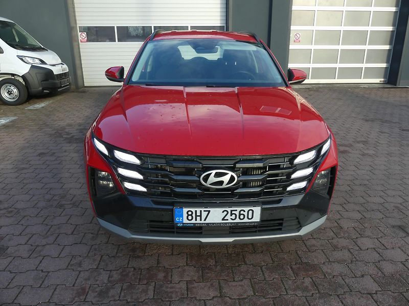 Hyundai Tucson (2025) 1,6 T-GDi 118 kW - fotka 2 z 25