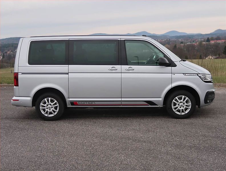 Volkswagen Caravelle (2021) Comfortline 2.0 TDI, ČR - fotka 6 z 15