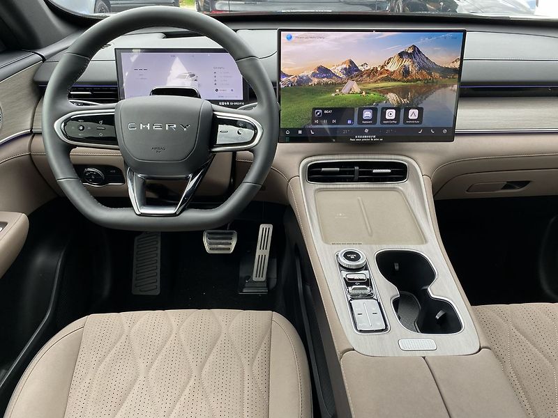 Chery Tiggo 8 (2026) UNIQUE ICE 1.6 TGDI - fotka 13 z 33