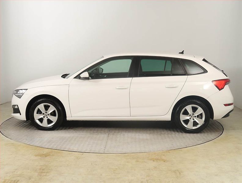 Škoda Scala (2021) Ambition 1.0 TSI, Serv.kniha - fotka 3 z 18