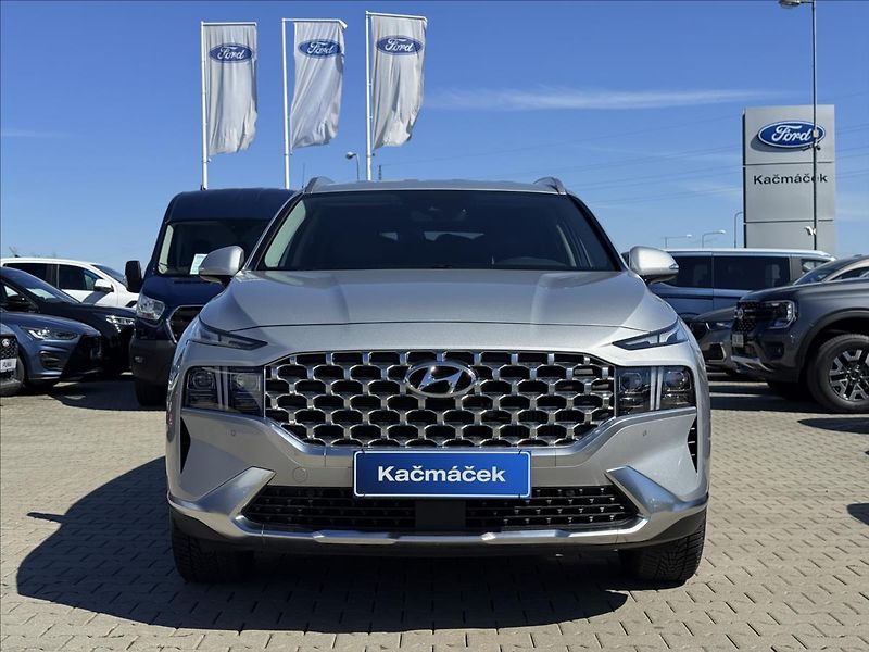Hyundai Santa Fe 2,2 CRDi 142 kW Smart DPH CZ - fotka 8 z 30