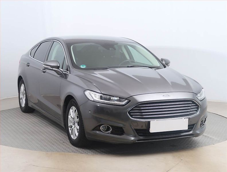 Ford Mondeo (2015) 2.0 TDCI, Navi, Tempomat - fotografie inzerátu