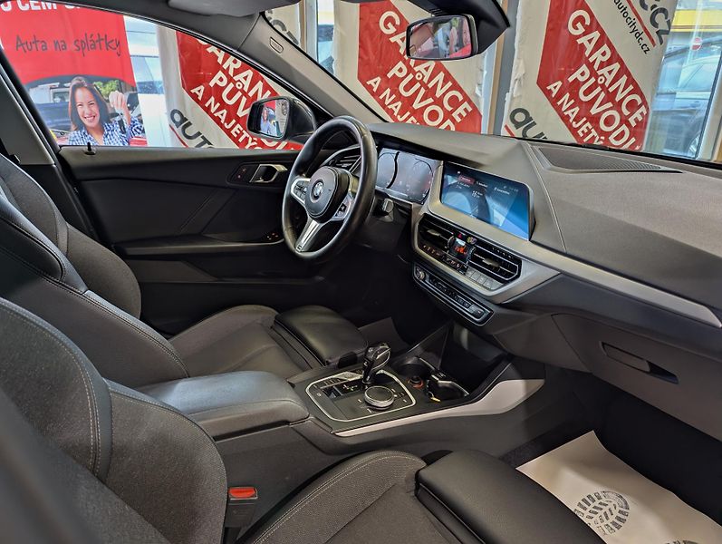 BMW Řada 1 118 i 103kW A/T, LED, LANE - fotka 8 z 23