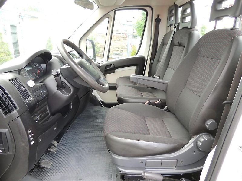 Peugeot Boxer (2018) 2.0HDi,96kw,sklápěč+hydr.ruka - fotka 51 z 73