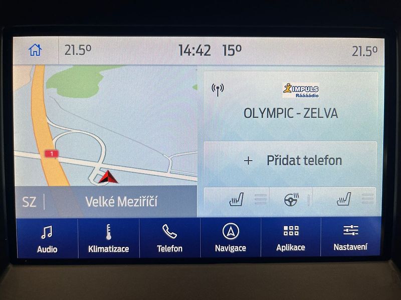 Ford Galaxy 2.5 HEV TITANIUM 7 míst - fotka 15 z 70