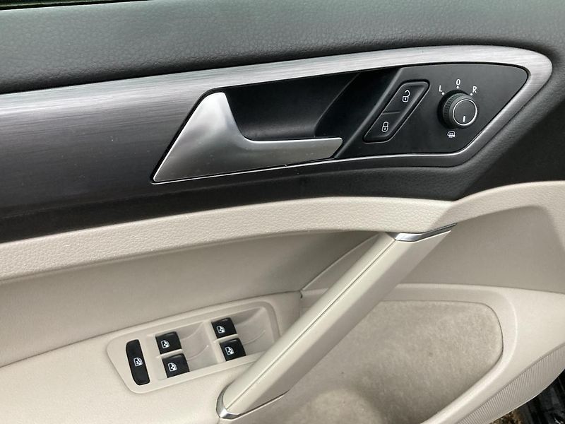 Volkswagen e-Golf (2019) MATRIX NAV DYNAUDIO WINTERPAKE - fotka 23 z 45