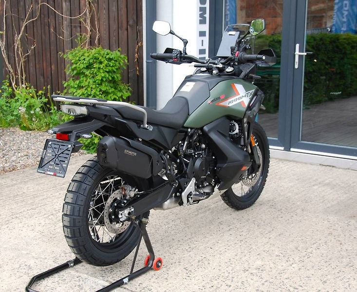 CFMOTO (2026) 1000MT-X Touring GREEN - fotka 11 z 25