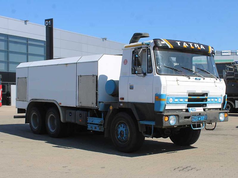 Tatra 815, 6X6, SPECIÁLNÍ NA ČIŠTĚNÍ - fotka 2 z 24
