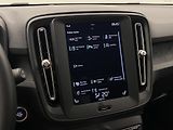 Volvo XC40 T2 KINETIC AUT REZERVACE - náhled 32