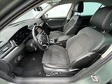 Škoda Superb 2,0 TDI DSG Style Plus NAVI - náhled 3