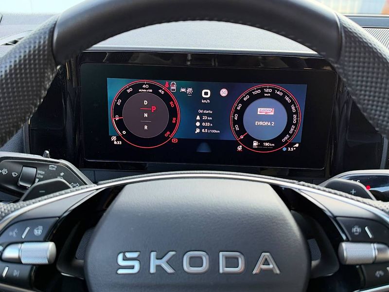 Škoda Kodiaq SportLine 2,0 TDI 110 kW 7° DS - fotka 12 z 39