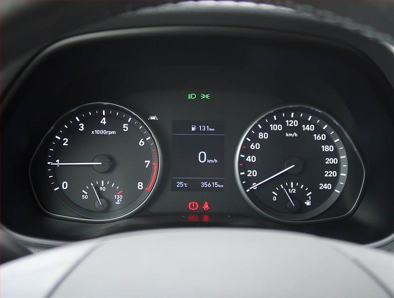 Hyundai i30 (2022) 1.0 T-GDI, ČR,1.maj - fotka 11 z 21