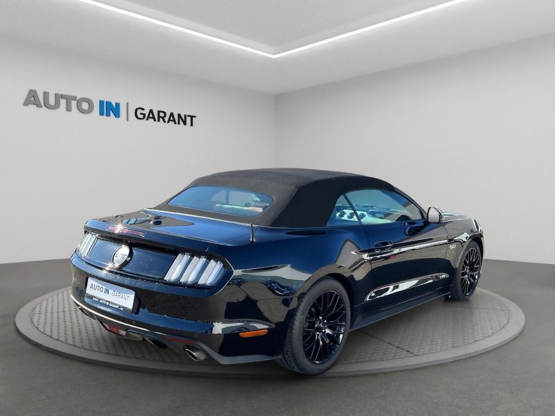 Ford Mustang (2017) Convertible GT 5.0 V8 310kW, Č - fotka 13 z 30