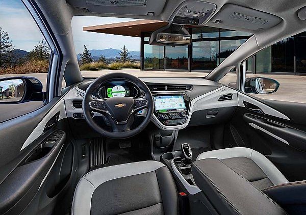 Chevrolet Bolt.