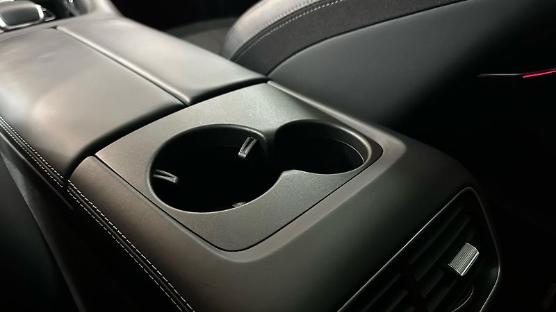 Mercedes-Benz GLS 63 AMG / TOP VÝBAVA - fotka 36 z 68