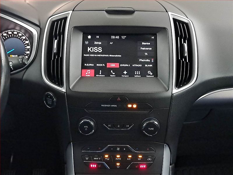 Ford S-MAX (2016) 2.0 TDCi, Navi, Tempomat - fotka 12 z 21
