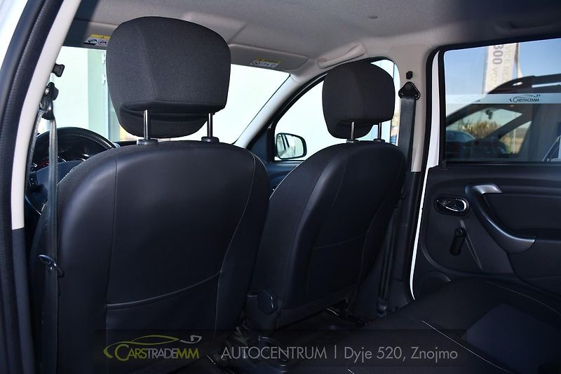 Dacia Duster 1.2TCe 92kW  - fotka 12 z 47