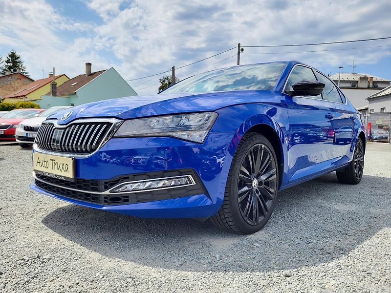 Škoda Superb 2.0 TSI 206kW DSG 4x4 STYLE+ - fotka 32 z 50