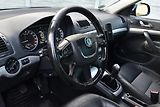 Škoda Octavia 2.0 TDi CR ELEGANCE,FACE,XENON - náhled 9