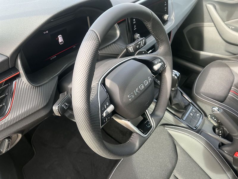 Škoda Scala (2025) 1,5 TSI 110 KW DSG Monte Carlo - fotka 9 z 25