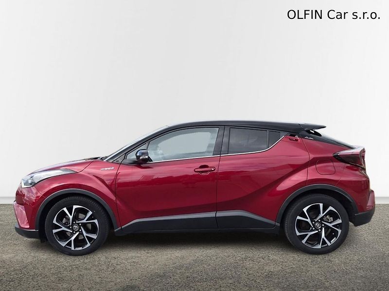 Toyota C-HR Hybrid 1.8 E-CVT Selection - fotka 3 z 26