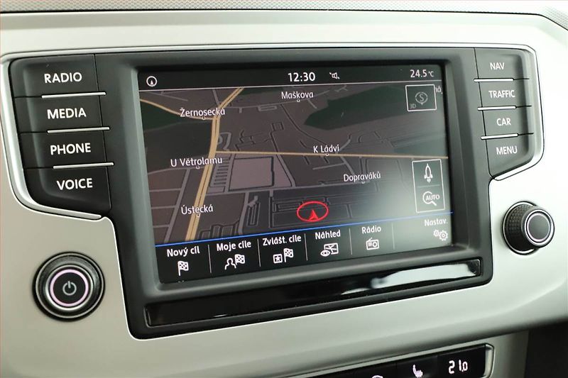 Volkswagen Passat (2016) Comfortline 2.0 TDI, Automat - fotka 10 z 18