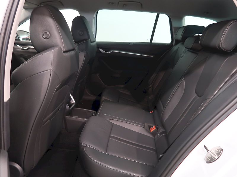 Škoda Octavia (2026) EXCLUSIVE 2.0TDI 110KW DSG NAV - fotka 17 z 48