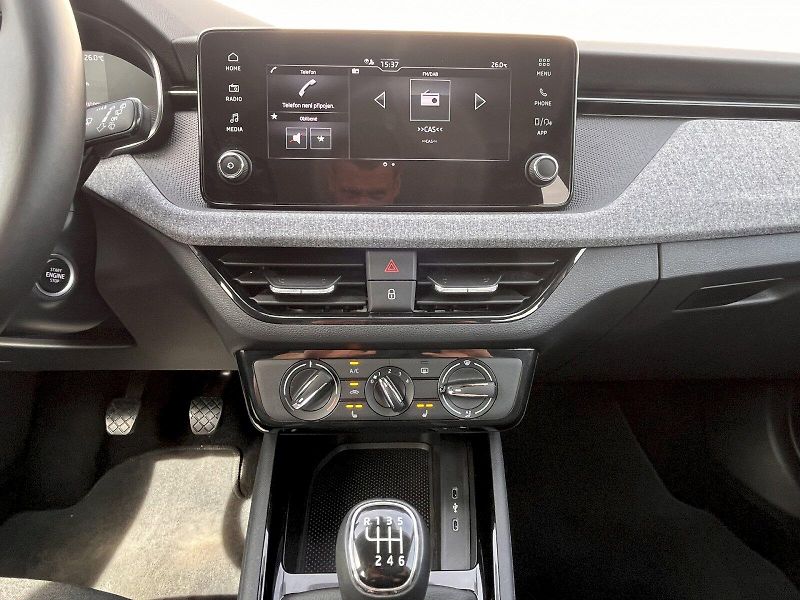 Škoda Scala (2025) 1,0TSI 85KW SELECTION - fotka 18 z 24