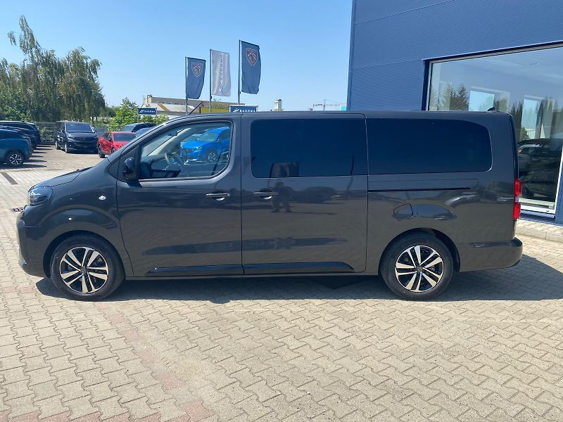 Peugeot Traveller (2026) Allure L3 2.2 BHDi 180 EAT8 - fotka 4 z 36