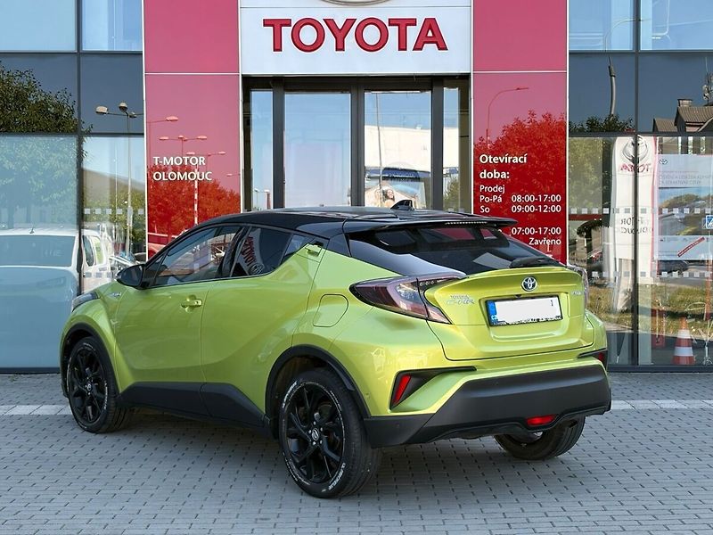 Toyota C-HR 1.8 Hybrid Premium - fotka 2 z 20