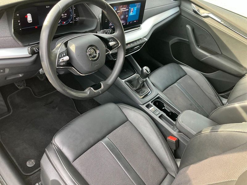 Škoda Octavia (2024) 2.0TDI STYLE NEHAVAROVANÉ - fotka 22 z 30