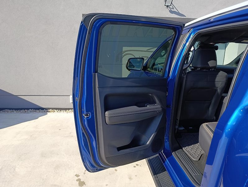 Volkswagen Amarok 3.0TDI 177kW 4X4 AVENTURA ČR  - fotka 37 z 42