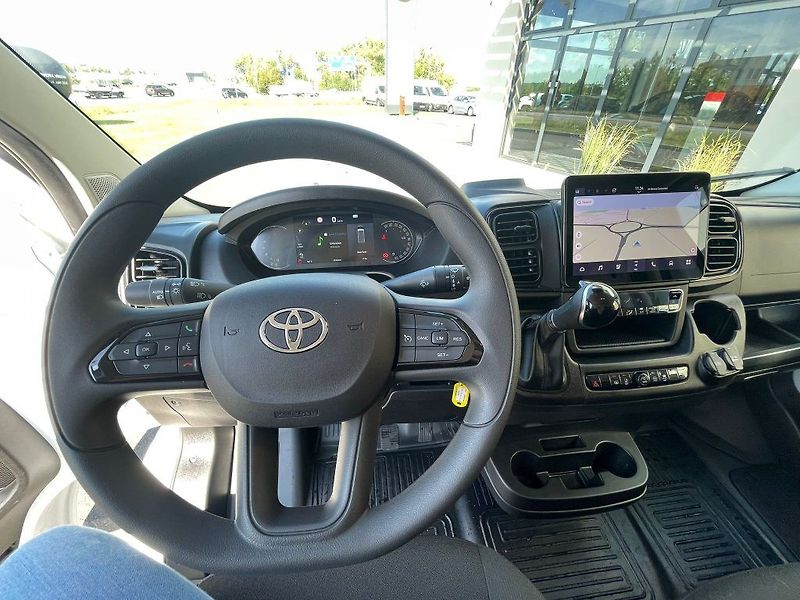 Toyota Proace Max 2.2D A/T L3H2 Active Mult 3.5H - fotka 16 z 23