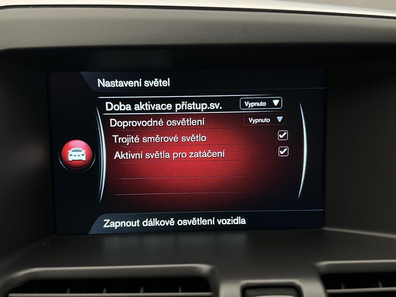 Volvo XC60 D5 AWD POLESTAR SUMMUM AUT  - fotka 32 z 38