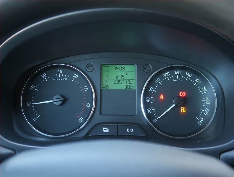 Škoda Fabia (2013) 1.2 TSI, po STK, udržované - fotka 11 z 18